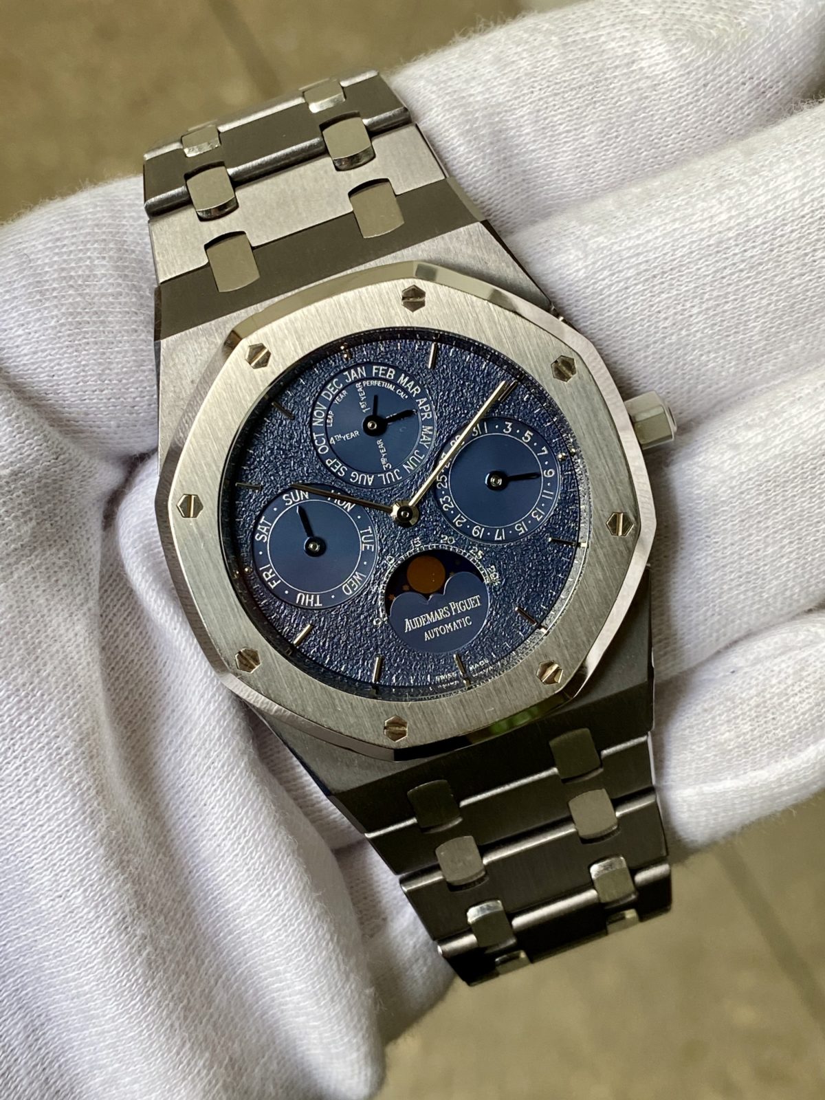 royal oak perpetual calendar platinum